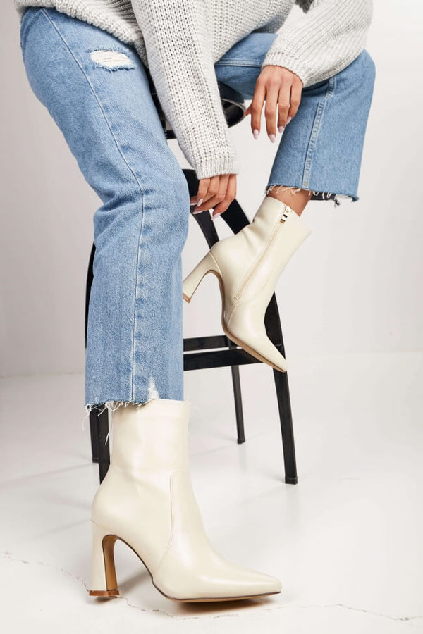 Lusiana Heeled Ankle Boots